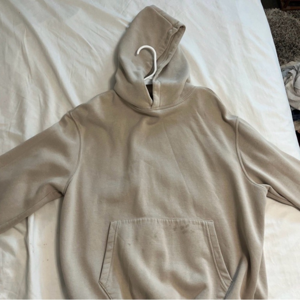 Old Navy Men's Beige Hoodie Sweater
